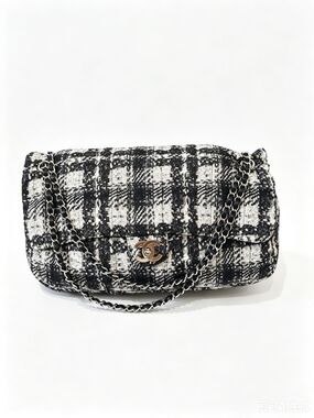 CHANEL Nylon Tweed Print Jumbo Flap